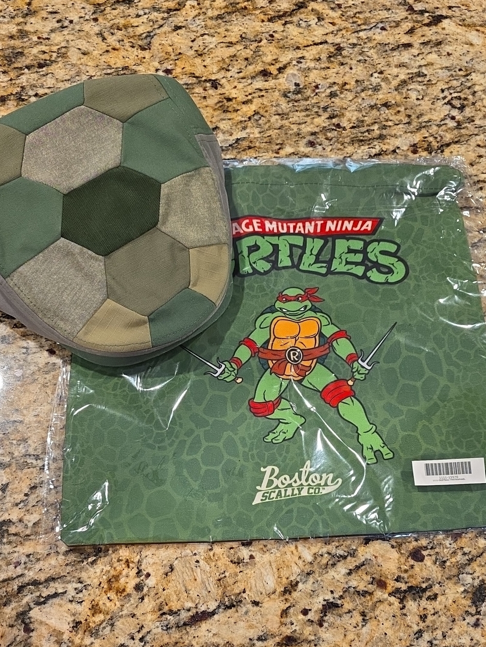 Teenage Mutant Ninja Turtles Green Boston Scally Cap With Turtle Shell Pouch